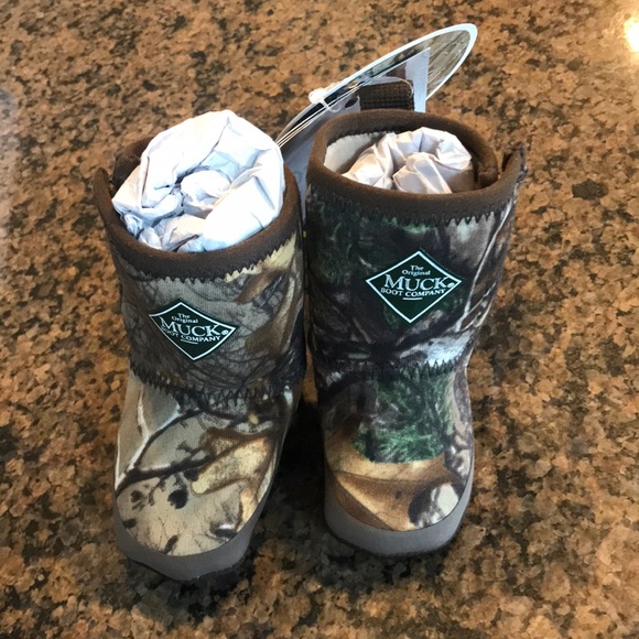 baby muck boots